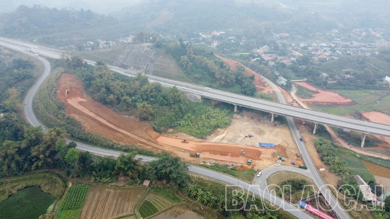 Nút giao IC18 được triển khai thi công từ đầu năm 2023. nutgiao (2).jpg