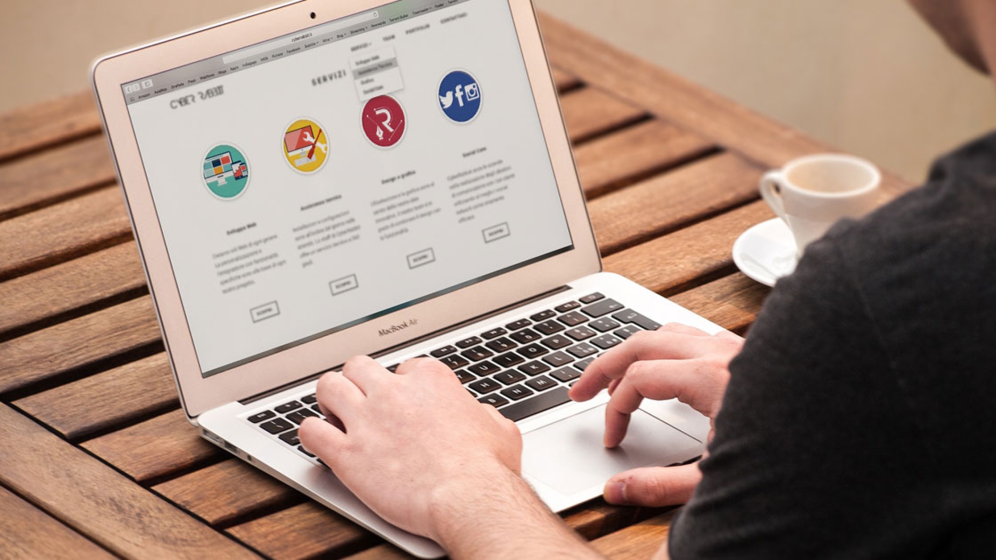 thiết kế website